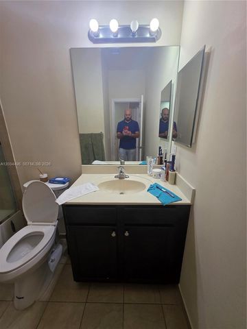 9424 SW 171st Pl, Miami, FL 33196