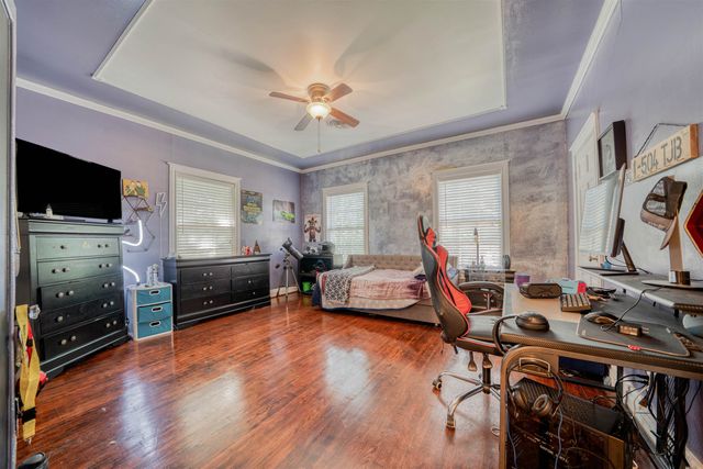 1208 Meadow Ave, Kilgore, TX 75662