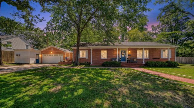 1208 Meadow Ave, Kilgore, TX 75662