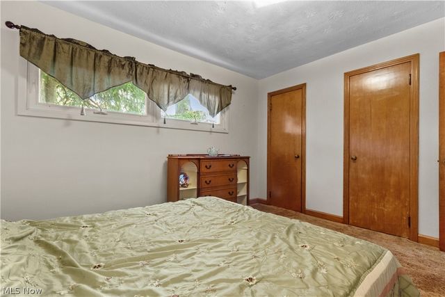 455 Montrose Avenue NW, Massillon, OH 44646