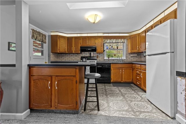 455 Montrose Avenue NW, Massillon, OH 44646