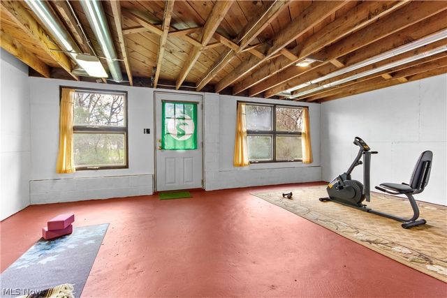 455 Montrose Avenue NW, Massillon, OH 44646