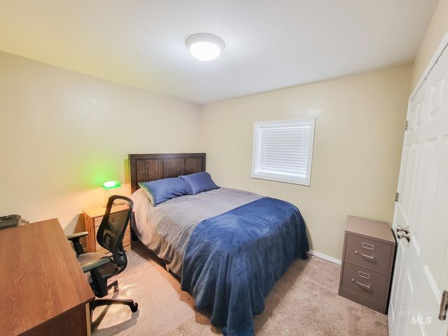 711 Airway Ave, Lewiston, ID 83501
