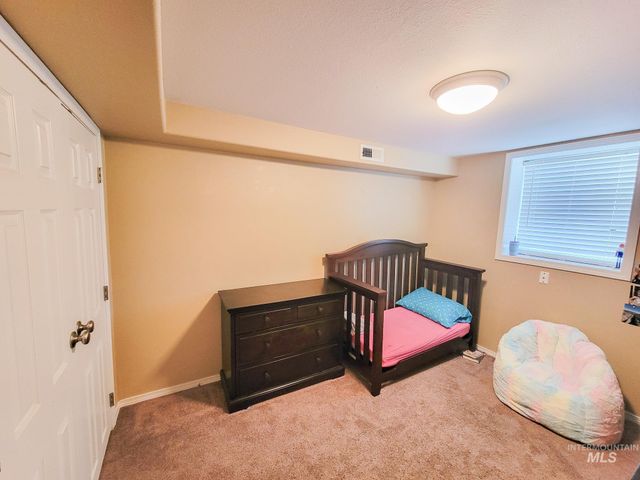 711 Airway Ave, Lewiston, ID 83501