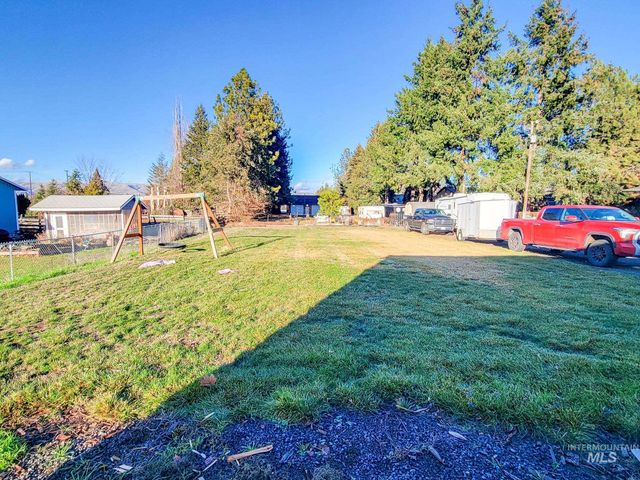 711 Airway Ave, Lewiston, ID 83501