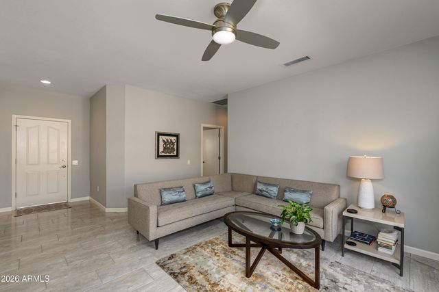 16324 W KEY ESTRELLA Drive, Surprise, AZ 85374