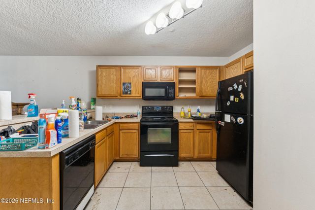 8145 ODEN Avenue, Jacksonville, FL 32216