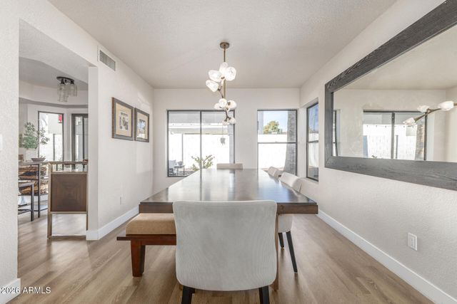 3314 E LONGHORN Drive, Phoenix, AZ 85050