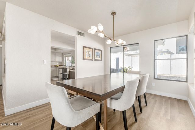 3314 E LONGHORN Drive, Phoenix, AZ 85050