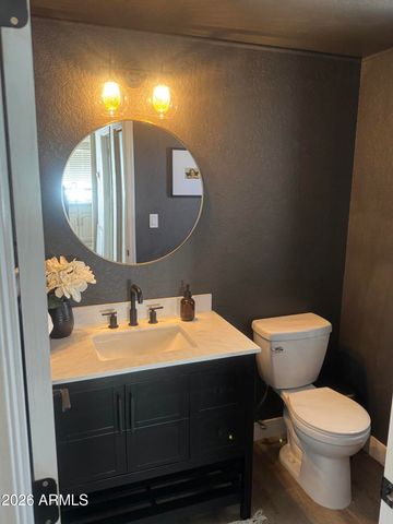 3314 E LONGHORN Drive, Phoenix, AZ 85050