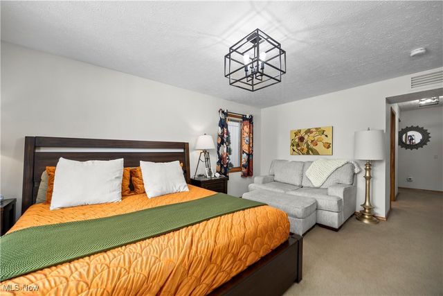 33125 Tanager Court, North Ridgeville, OH 44039