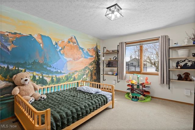 33125 Tanager Court, North Ridgeville, OH 44039