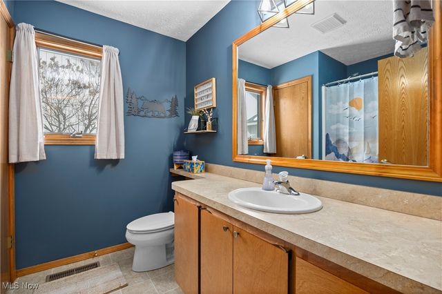 33125 Tanager Court, North Ridgeville, OH 44039