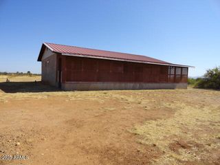 8279 E LARSON Road, Hereford, AZ 85615