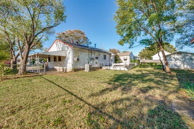 2324 Brockbank Drive, Irving, TX 75062