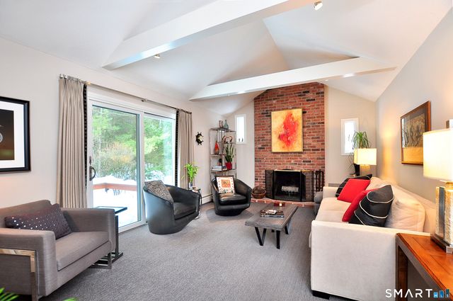 15 Winhart Drive, Granby, CT 06035