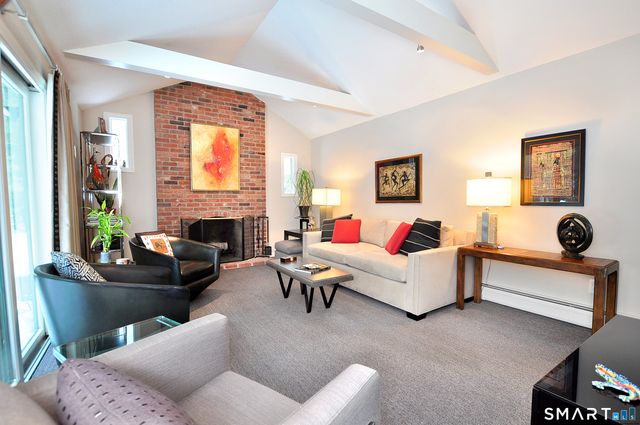 15 Winhart Drive, Granby, CT 06035