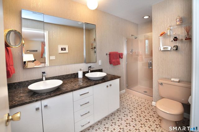 15 Winhart Drive, Granby, CT 06035