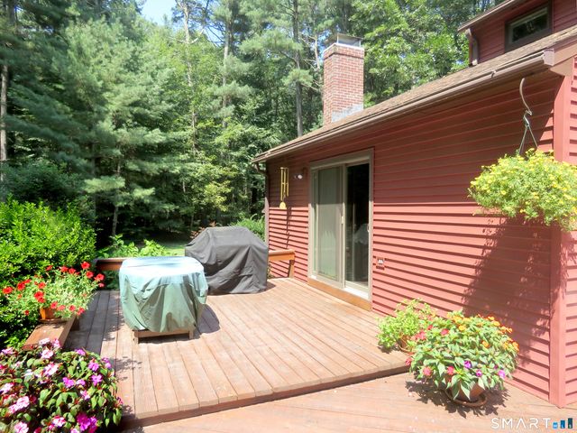15 Winhart Drive, Granby, CT 06035