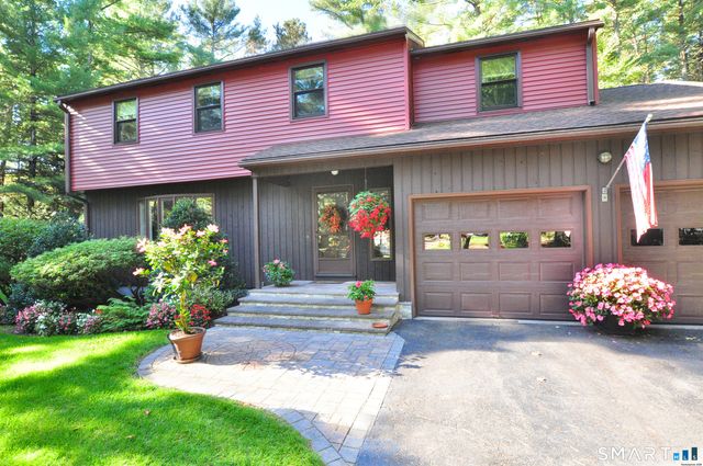 15 Winhart Drive, Granby, CT 06035