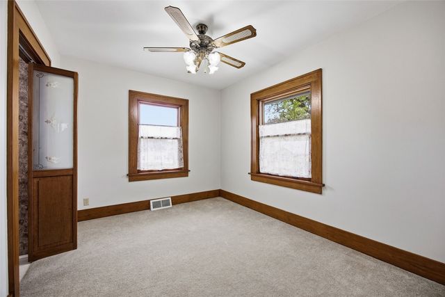 813 18th Street SE, Cedar Rapids, IA 52403
