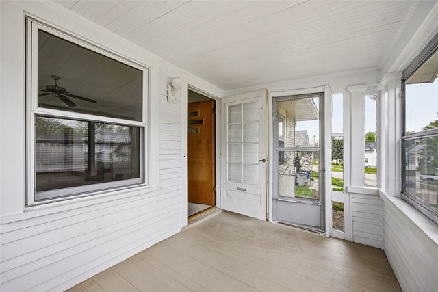 813 18th Street SE, Cedar Rapids, IA 52403
