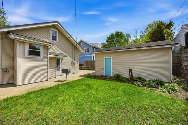 813 18th Street SE, Cedar Rapids, IA 52403