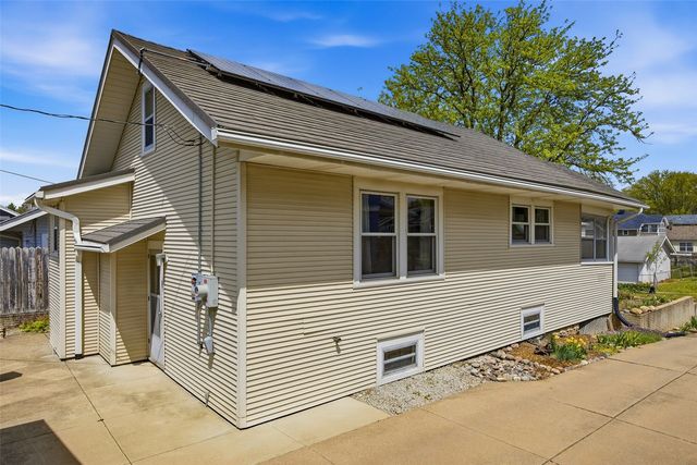 813 18th Street SE, Cedar Rapids, IA 52403