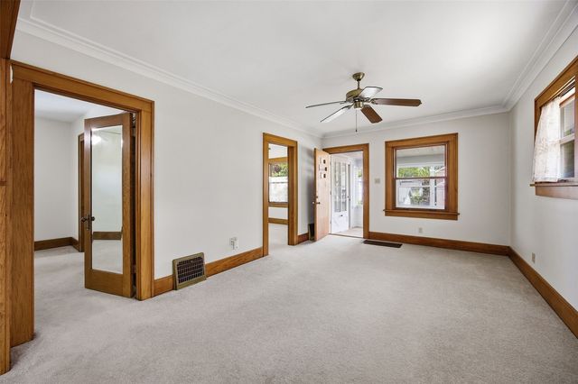 813 18th Street SE, Cedar Rapids, IA 52403