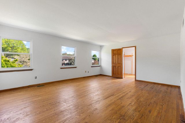 31 CARLSON WAY, Downingtown, PA 19335