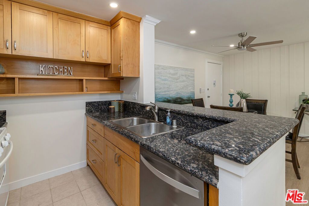 6355 Green Valley Circle 203, Culver City, CA 90230 — photo 4
