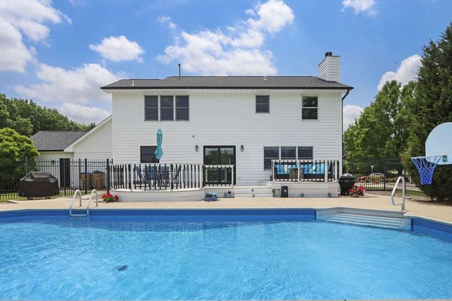 4388 86th STREET, Kenosha, WI 53142