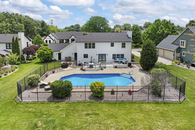 4388 86th STREET, Kenosha, WI 53142
