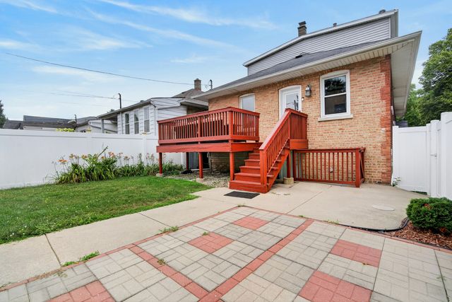 1147 Wesley Avenue, Oak Park, IL 60304