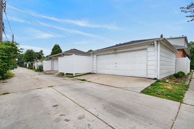 1147 Wesley Avenue, Oak Park, IL 60304
