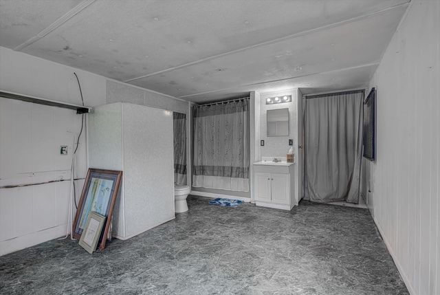 44 Private Road 4501, Dayton, TX 77535