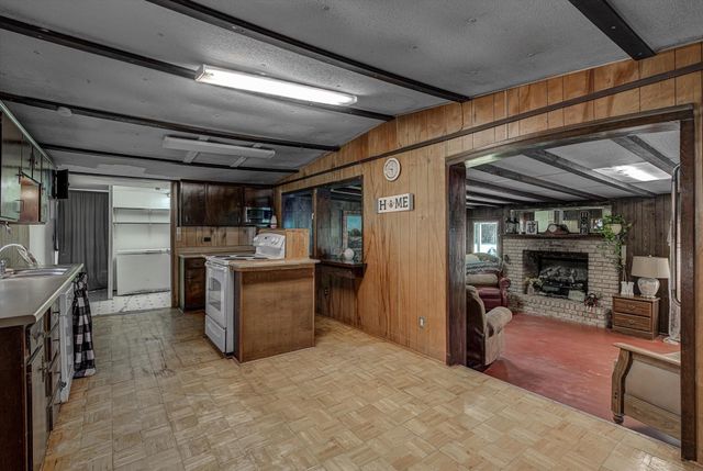 44 Private Road 4501, Dayton, TX 77535