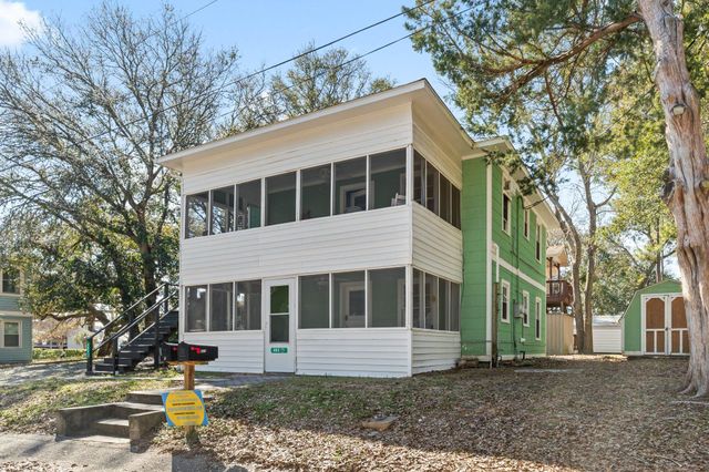 403 38th Ave. S, North Myrtle Beach, SC 29582