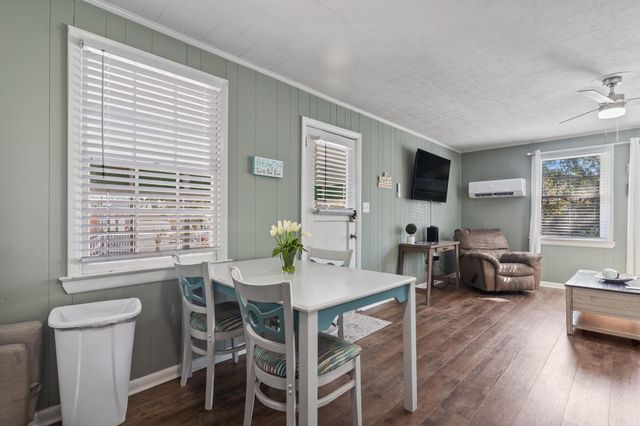 403 38th Ave. S, North Myrtle Beach, SC 29582