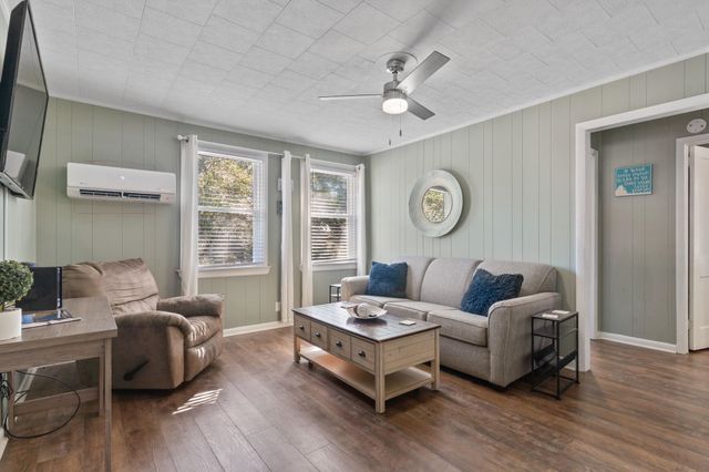 403 38th Ave. S, North Myrtle Beach, SC 29582