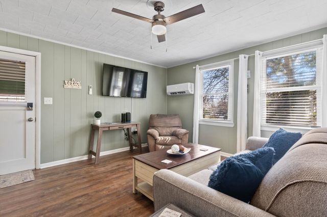 403 38th Ave. S, North Myrtle Beach, SC 29582