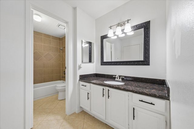 15714 Pipers View Drive, Houston, TX 77598