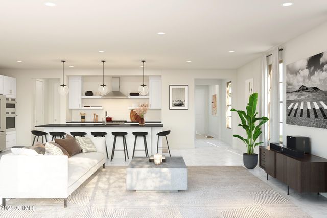 8042 W Royal Palm Road, Peoria, AZ 85345