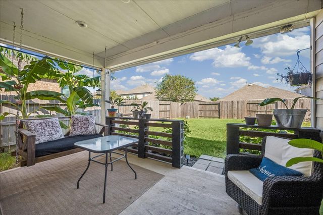 28422 Bobcat Bayou Drive, Katy, TX 77494