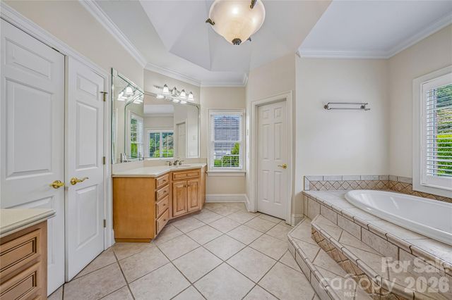 4305 Mourning Dove Drive, Matthews, NC 28104