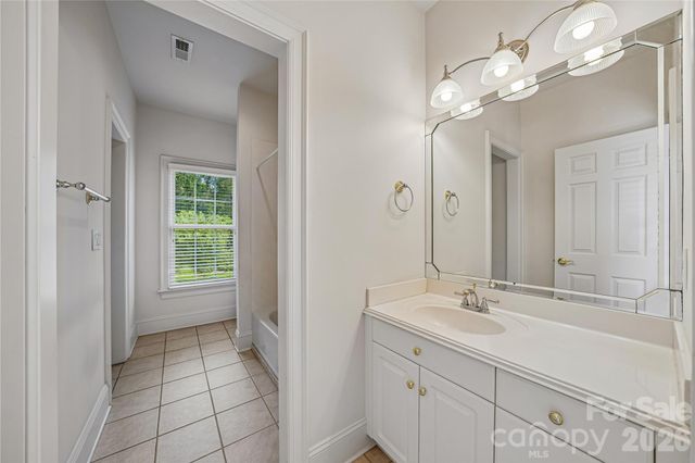 4305 Mourning Dove Drive, Matthews, NC 28104