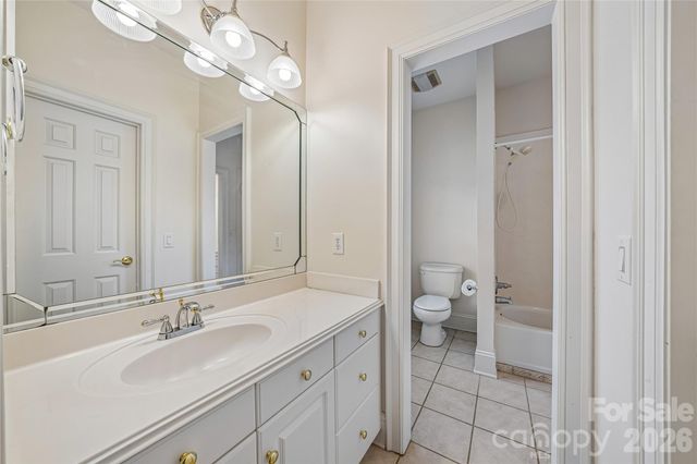 4305 Mourning Dove Drive, Matthews, NC 28104