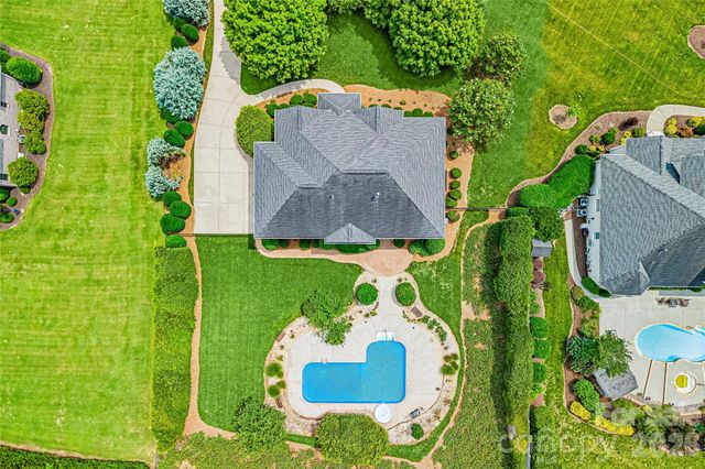 4305 Mourning Dove Drive, Matthews, NC 28104