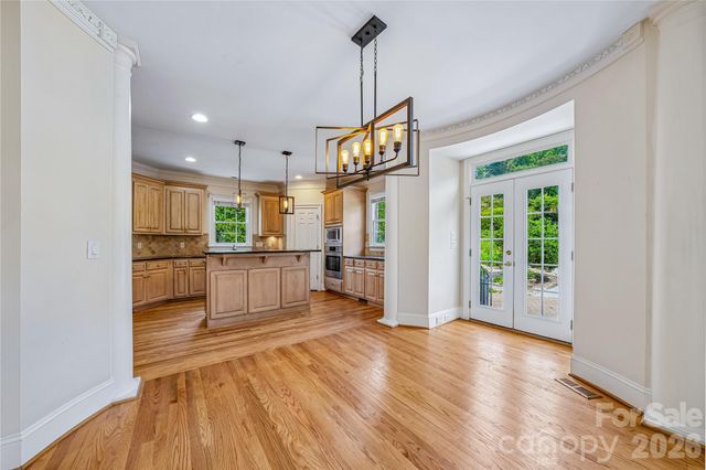 4305 Mourning Dove Drive, Matthews, NC 28104