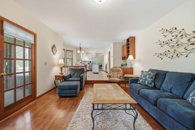 105 Andover Drive, Valparaiso, IN 46383